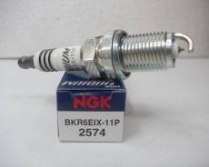 Свеча зажигания. Chevrolet: Lacetti, Cruze, Nubira, Aveo, Lanos, Epica, Rezzo, Spark Toyota: Lite Ace, Corona, Ipsum, Tundra, Sprinter, Tarago, Starle...