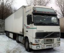 Volvo FH12. Сцепка 1998 c рефрижератором Krone SDR27 2002 г., 12 780 куб. см., 4x2