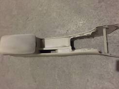 Консоль кпп. Toyota Allex, ZZE124, NZE124, NZE121, ZZE123, ZZE122 Toyota Corolla Fielder, ZZE123G, ZZE124G, ZZE122G, NZE124G, CE121G, NZE121G Toyota C...