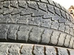 Toyo Tranpath S1. Зимние, без шипов, 2006 год, 40 %, 1 шт