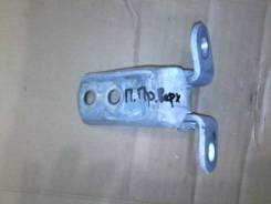 Крепление двери. Toyota: Corona, Prius C, iQ, Avensis, Sprinter Trueno, Corolla, Altezza, Probox, Raum, Sprinter, Mark II Wagon Blit, Caldina, Sprinte...