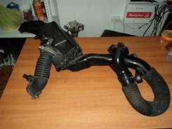 Корпус воздушного фильтра. Toyota Premio, ZRT260 Toyota Allion, ZRT260