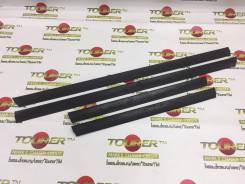 Накладка на боковую дверь. Toyota Mark II, JZX100, GX105, LX100, JZX105, JZX101, GX100 Двигатели: 1JZGE, 1JZGTE, 1GFE, 2LTE, 2JZGE