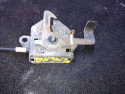 Замок капота. Mazda Demio, DW3W