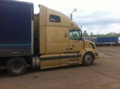 VOLVO VNL, 2004. Седельный тягач Вольво американка 2004 можно прицепом шмитс 2002г., 15 000 куб. см., 19 000 кг., 4x2