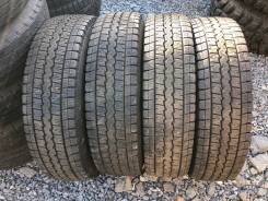 Dunlop Winter Maxx SV01. Зимние, без шипов, 2017 год, 10 %, 4 шт