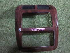 Консоль центральная. Toyota Lite Ace, KR42, KR42V, SR40 Toyota Lite Ace Noah, CR40, CR40G, CR41, CR50, CR50G, CR51, KR41, KR42, SR40, SR40G, SR50, SR5...