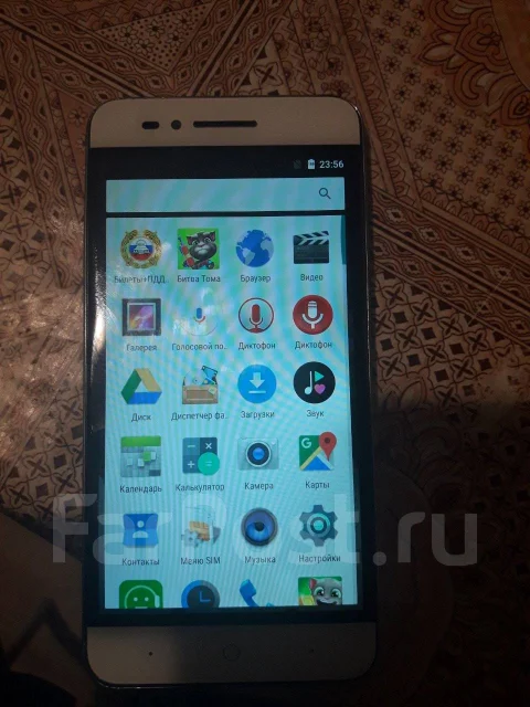 ZTE Blade A610. �/�, �����, 4G LTE ����