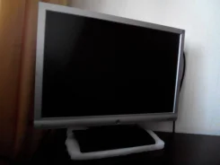 BenQ. 20" ����