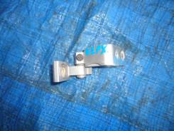 Крепление двери. Audi A6 allroad quattro, 4BH Audi S6, 4B2, 4B4, 4B5, 4B6 Audi RS6, 4B4, 4B6 Audi A6, 4B2, 4B4, 4B5, 4B6 Двигатели: AKE, APB, ARE, BAS...