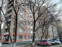 Первый этаж, отдельный вход, проходное место!. Проспект Народный 25, р-н Толстого (Буссе), 59 кв. м. Дом снаружи