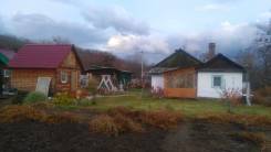 Продам дом в с. Углекаменск. Г. Партизанск, с. Углекаменск, улица Колхозная, р-н Партизанский, площадь дома 43 кв. м., скважина, отопление твердотопли...
