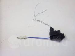 Замок лючка бензобака TOYOTA, Lexus Brevis, S F, USE20 IS200d, ALE20, GSE20, GSE21, IS220d, ALE20, GSE20, IS250, ALE20, GSE20, GSE21, GSE22, GSE25, GS...