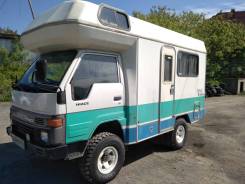 Toyota Hiace. механика, 4wd, 2.4 (74 л.с.), дизель, 75 000 тыс. км