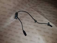 Датчик abs. Honda Civic Hybrid, FD3 Honda Civic, FD2, FD3, FD1 Двигатели: LDA2, K20A, K20Z3, LDA, R16A1, R16A2, R18A, R18A1, R18A2