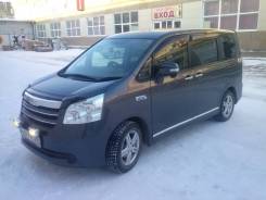 Toyota Noah. вариатор, передний, 2.0 (145 л.с.), бензин, 82 000 тыс. км