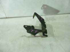 Кронштейн. Seat Ibiza Seat Cordoba Audi Quattro Audi TT Audi TTS Двигатели: AEE, AEH, AER, AGP, AGR, AHW, AKK, AKL, ALD, ALH, ALM, ANV, ANW, APE, APF...