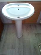 Раковины на пьедестале.