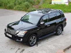 Lexus LX570. �������, 4wd, 5.7 (367��.�.), ������, 89 000����. ��