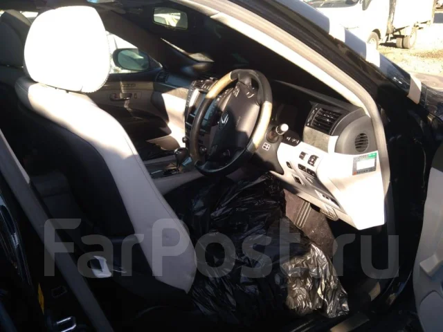 Lexus LS600h ����