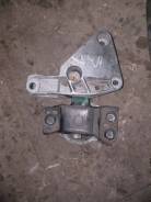 Подушка двигателя. Renault Scenic, JM, JM02, JM05, JM0B, JM0C, JM0F, JM0G, JM0H, JM0J, JM0W, JM12, JM13, JM14, JM15, JM1A, JM1B, JM1E, JM1F, JM1N Двиг...