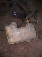 Расширительный бачок. Renault Scenic, JM, JM02, JM05, JM0B, JM0C, JM0F, JM0G, JM0H, JM0J, JM0W, JM12, JM13, JM14, JM15, JM1A, JM1B, JM1E, JM1F, JM1N Д...
