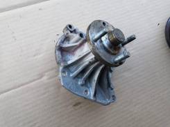 Помпа водяная. Toyota: Regius Ace, Granvia, Dyna, 4Runner, Hilux, Regius, Grand Hiace, Land Cruiser, ToyoAce, Touring Hiace, Hilux Surf, Hiace, Land C...