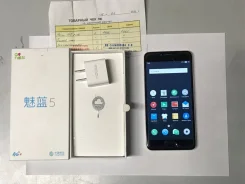 Meizu M5. �/�, 32 ��