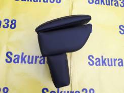 Подлокотники. Ford Focus, BK, BL, BM, CB8 Двигатели: ECOBOOST, IQDB, M1DA, M2DA, M8DA, M8DB, M9DA, M9DB, MUDA, PNDA, T7DB, XTDA, XWDA, XWDB, XWDC, XWD...