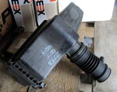 Корпус воздушного фильтра. Mitsubishi Colt, Z25A Двигатель 4G19