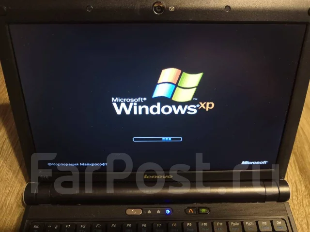 Lenovo IdeaPad S10. 10.2", 1 600����, ��� 1024 ��, ���� 130���, WiFi: 1, Bluetooth: 1, ����������� �� 3��. ����