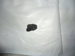 Датчик. Audi: A6 allroad quattro, S6, R8, S8, S3, Q3, S4, RS Q3, A8, A4, RS6, A6, RS3, A3, RS4 Seat Exeo, 3R2, 3R5 Двигатели: AKE, APB, ARE, ASB, AUK...