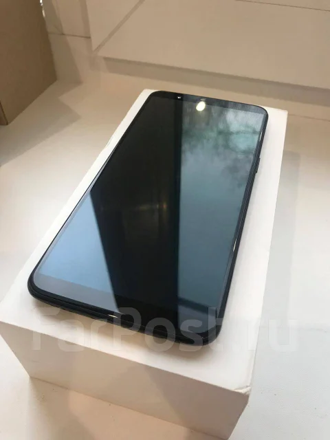 OnePlus 5T. �/�, ������, 4G LTE, Dual-SIM, NFC ����