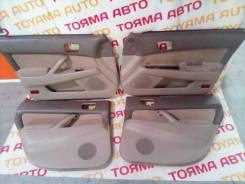 Обшивка двери. Toyota Vista, SV40
