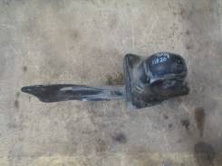 Рычаг продольный. Volkswagen: Passat, Eos, Jetta, Scirocco, Golf, Beetle Seat Altea, 5P1, 5P5, 5P8 Seat Leon, 1P1 Seat Toledo, 5P2 Skoda Superb, 3T4...
