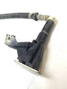 Омыватель фар. Toyota Land Cruiser, GRJ200, URJ200, URJ202, UZJ200, VDJ200, UZJ200W, J200, URJ202W Двигатели: 1GRFE, 1URFE, 1VDFTV, 2UZFE, 3URFE