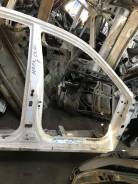 Порог стояк правый Toyota Mark2