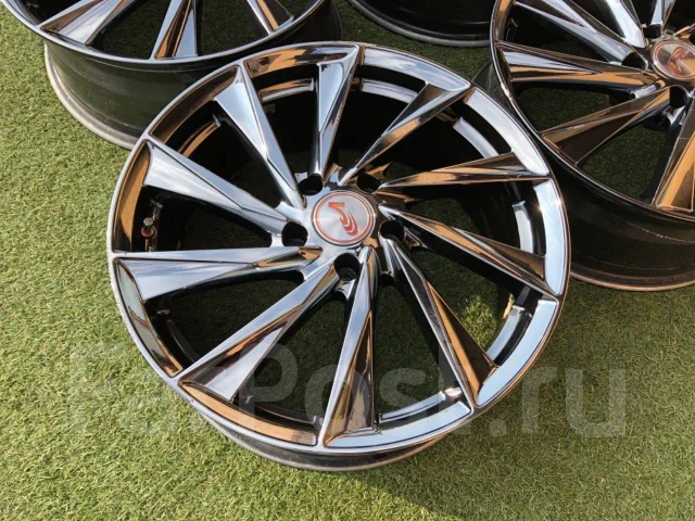 RAYS Versus Timone. 7.0x18", 5x114.3, ET44, �� 73���. ����