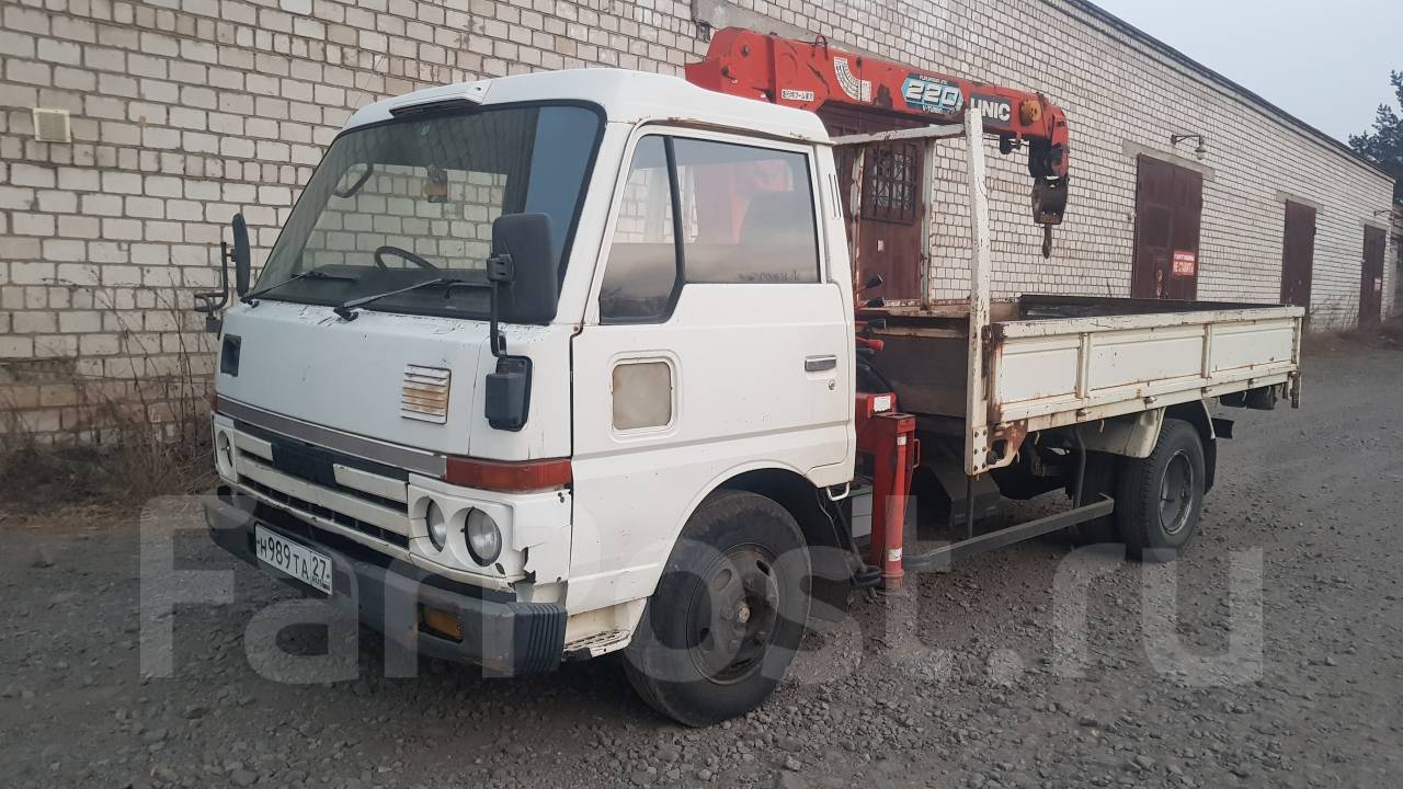 Nissan Diesel 1990