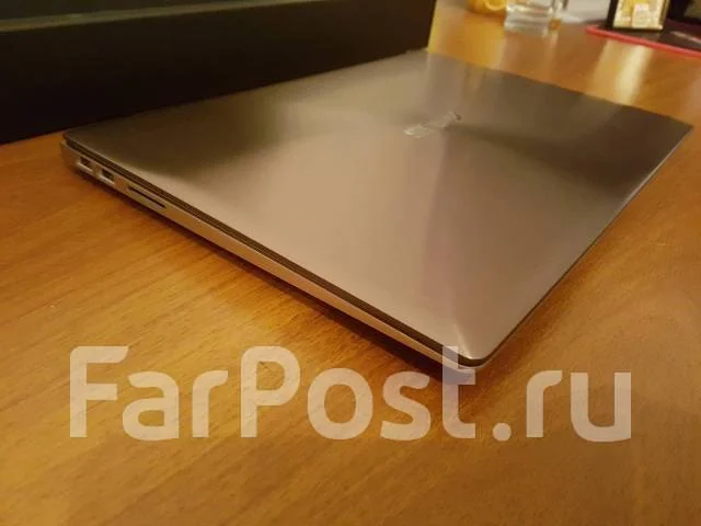 Asus ZenBook. 13.3", 2����, ��� 4 ��, ���� 512���, WiFi: 1, Bluetooth: 1, ����������� �� 7��. ����