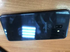 Samsung Galaxy J6+. ����� ����