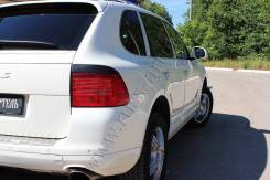 Накладка на стоп-сигнал. Porsche Cayenne, 955, 957 Двигатели: M022Y, M059D, M4800, M4801, M4850, M4850S, M4851, M5501
