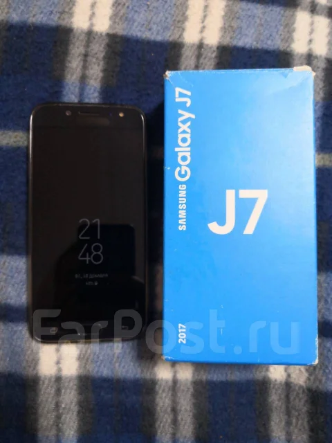 Samsung Galaxy J7. �/�, ������, 4G LTE ����