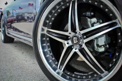 VST XC. 8.5x20", 5x108, ET42, �� 72,6���. ����