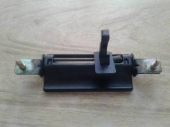Ручка багажника. Toyota Lite Ace, CR41, CR41V, CR42, CR42V, KR41, KR41V, KR42, KR42V Toyota Lite Ace Noah, CR40, CR40G, CR41, CR42, CR50, CR50G, CR51...