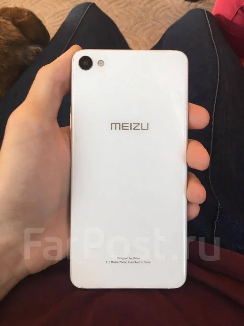 Meizu U20. �/�, �����, 3G, 4G LTE, Dual-SIM ����