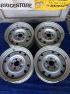 Nissan. 6.0x15", 5x114.30, ЦО 66,1 мм.