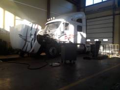 Kenworth. T 2000, 2003, 15 000 куб. см., 25 000 кг., 6x4