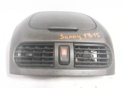 Бардачок. Nissan Sunny, FB15