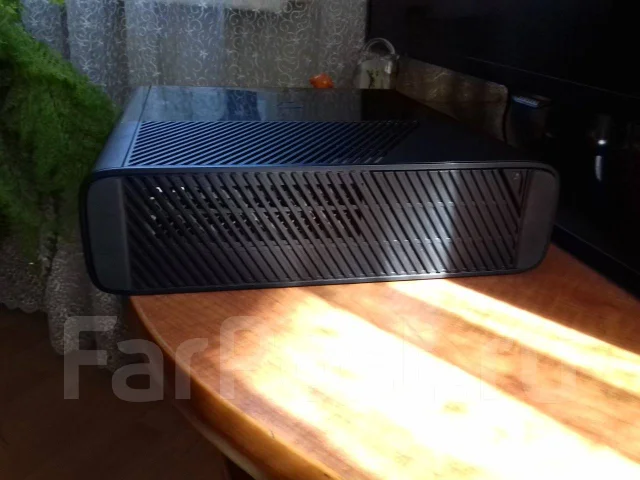 Microsoft Xbox 360 Elite ����